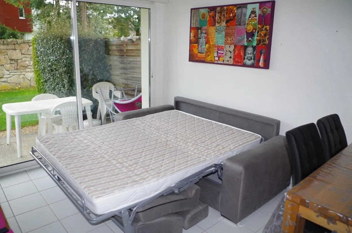 Ferienwohnung Quiet With Garden, For 1 To 4 Vannes Apartment